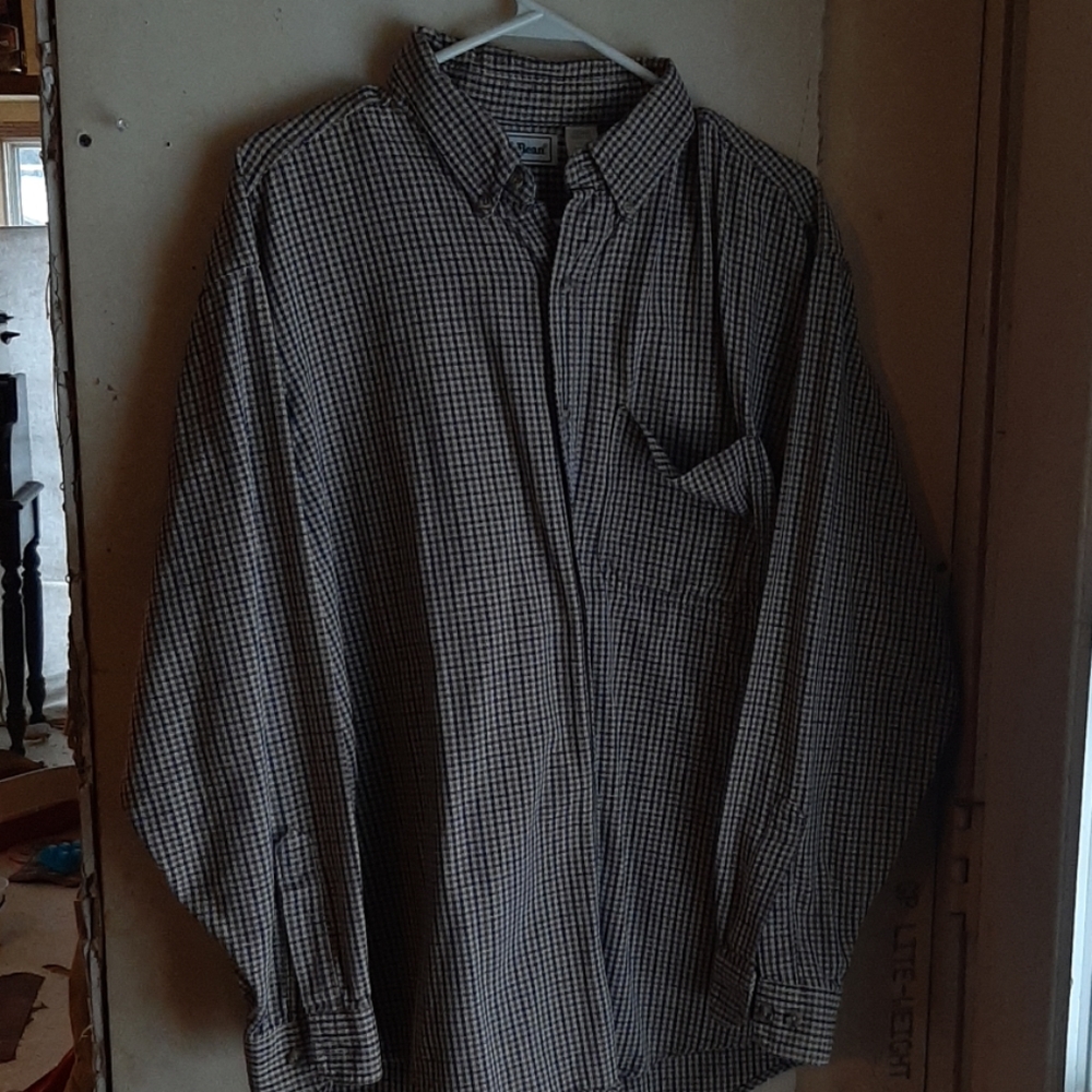 Long sleeved button up dress shirt